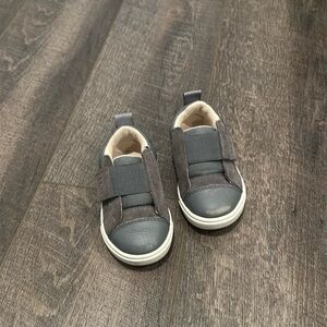 Ugg Rennon Low Top Sneaker 6T